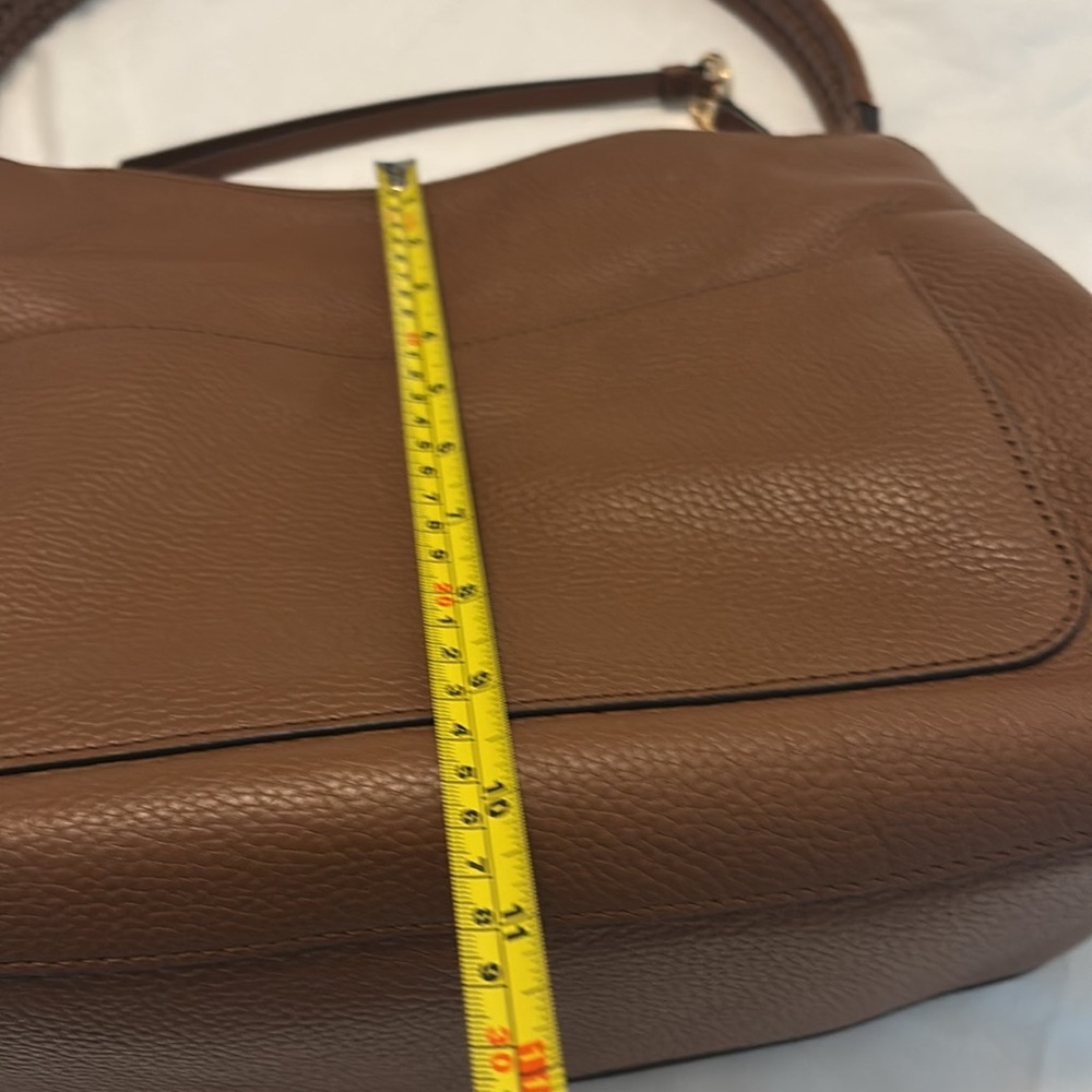 MICHAEL Michael Kors pebbled Leather Large Hobo Shoulder Bag brown gold accents - Picture 13 of 14